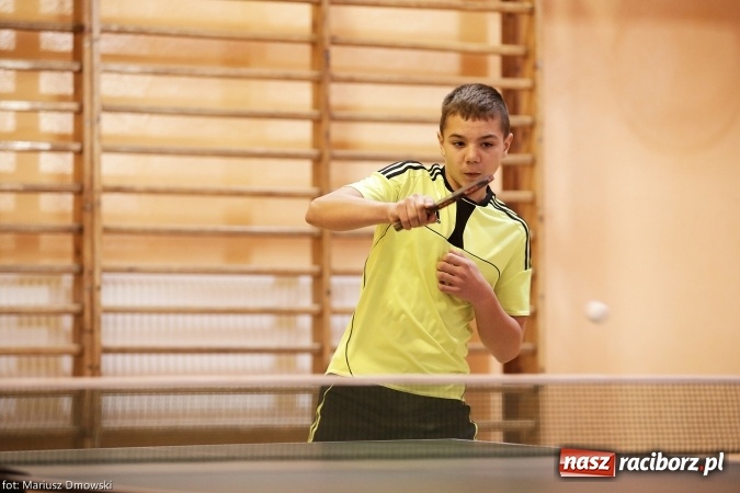 Zdjęcie w galerii na portalu naszraciborz.pl: Gminny Turniej Tenisa Stołowego im. Krystyny Gasilewskiej w Krzanowicach wiadomości z regionu