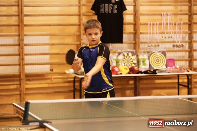 Zdjęcie w galerii na portalu naszraciborz.pl: Gminny Turniej Tenisa Stołowego im. Krystyny Gasilewskiej w Krzanowicach wiadomości z regionu