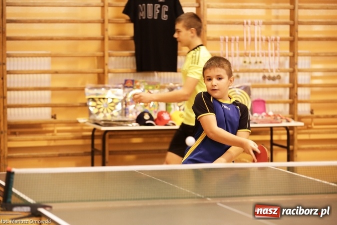 Zdjęcie w galerii na portalu naszraciborz.pl: Gminny Turniej Tenisa Stołowego im. Krystyny Gasilewskiej w Krzanowicach wiadomości z regionu