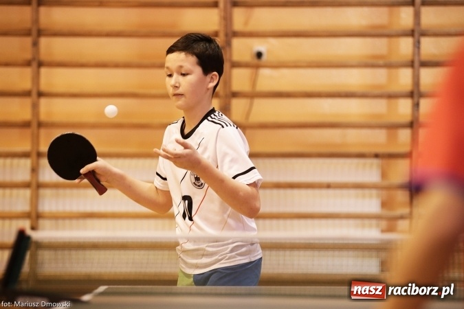 Zdjęcie w galerii na portalu naszraciborz.pl: Gminny Turniej Tenisa Stołowego im. Krystyny Gasilewskiej w Krzanowicach wiadomości z regionu