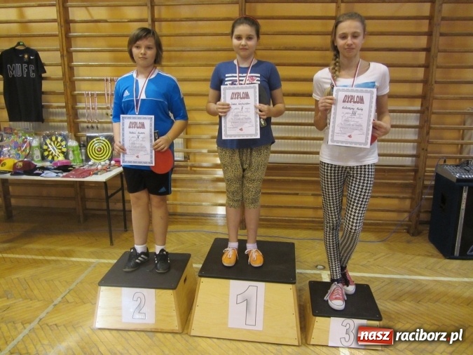 Zdjęcie w galerii na portalu naszraciborz.pl: Gminny Turniej Tenisa Stołowego im. Krystyny Gasilewskiej w Krzanowicach wiadomości z regionu