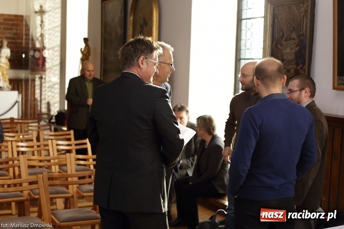 Zdjęcie w galerii na portalu naszraciborz.pl: O tajemnicach zbiornika Racibórz na sesji w Muzeum wiadomości z regionu