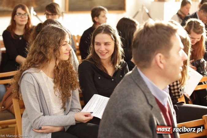 Zdjęcie w galerii na portalu naszraciborz.pl: O tajemnicach zbiornika Racibórz na sesji w Muzeum wiadomości z regionu