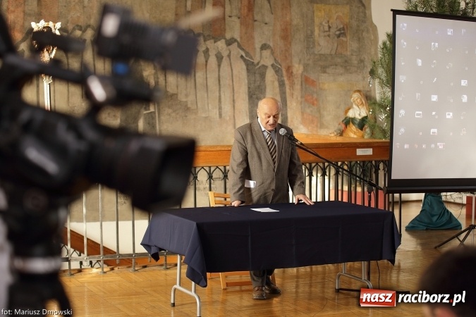 Zdjęcie w galerii na portalu naszraciborz.pl: O tajemnicach zbiornika Racibórz na sesji w Muzeum wiadomości z regionu