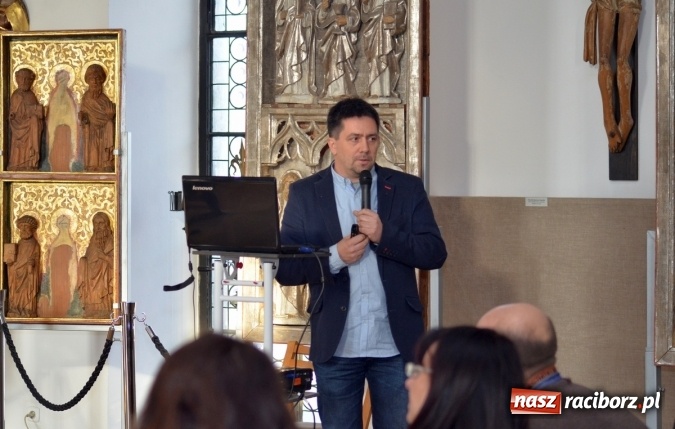 Zdjęcie w galerii na portalu naszraciborz.pl: O tajemnicach zbiornika Racibórz na sesji w Muzeum wiadomości z regionu