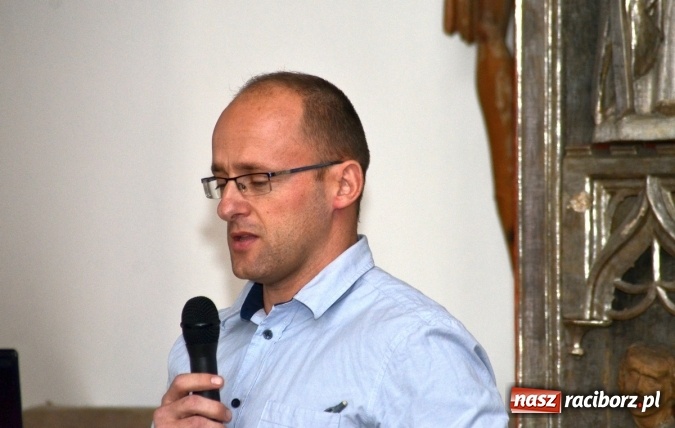 Zdjęcie w galerii na portalu naszraciborz.pl: O tajemnicach zbiornika Racibórz na sesji w Muzeum wiadomości z regionu