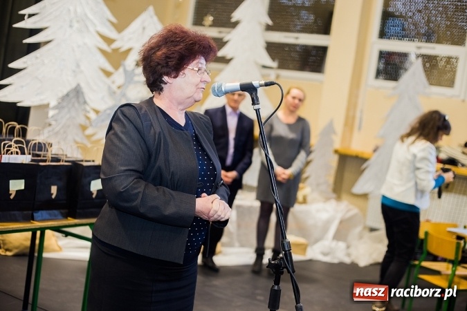 Zdjęcie w galerii na portalu naszraciborz.pl: Spiele mit Deutsch w Gimnazjum nr 1 wiadomości z regionu