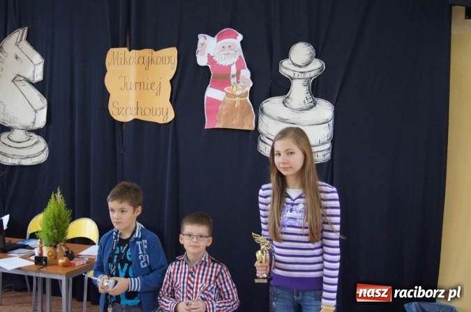 Zdjęcie w galerii na portalu naszraciborz.pl: Szachowe zmagania w SP4 wiadomości z regionu