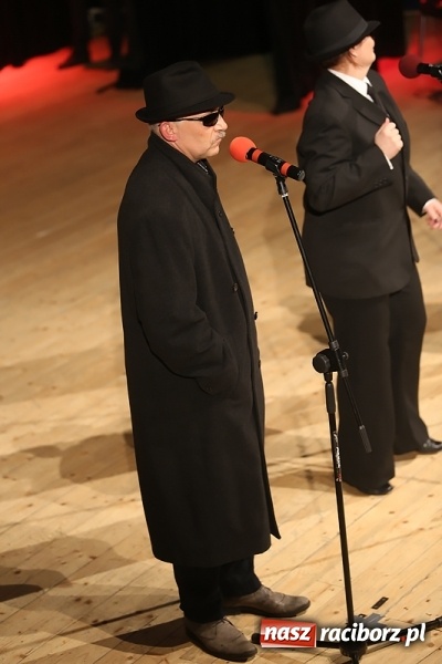 Zdjęcie w galerii na portalu naszraciborz.pl: Ale wkoło jest wesoło, czyli coroczna Gwiazdka Serc - koncert charytatywny w RCK wiadomości z regionu