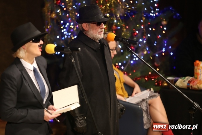 Zdjęcie w galerii na portalu naszraciborz.pl: Ale wkoło jest wesoło, czyli coroczna Gwiazdka Serc - koncert charytatywny w RCK wiadomości z regionu