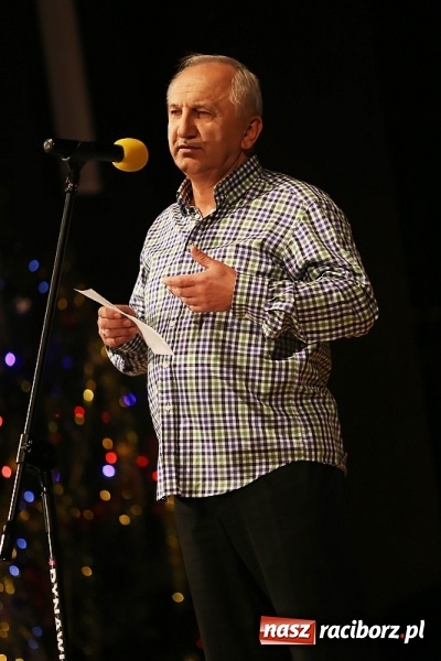 Zdjęcie w galerii na portalu naszraciborz.pl: Ale wkoło jest wesoło, czyli coroczna Gwiazdka Serc - koncert charytatywny w RCK wiadomości z regionu