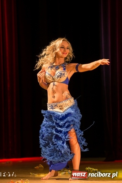 Zdjęcie w galerii na portalu naszraciborz.pl: Ale wkoło jest wesoło, czyli coroczna Gwiazdka Serc - koncert charytatywny w RCK wiadomości z regionu