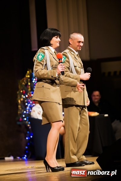 Zdjęcie w galerii na portalu naszraciborz.pl: Ale wkoło jest wesoło, czyli coroczna Gwiazdka Serc - koncert charytatywny w RCK wiadomości z regionu