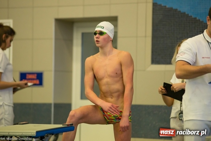 Zdjęcie w galerii na portalu naszraciborz.pl: Pływanie. Victoria z workiem medali  wiadomości z regionu