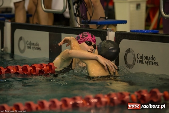 Zdjęcie w galerii na portalu naszraciborz.pl: Pływanie. Victoria z workiem medali  wiadomości z regionu