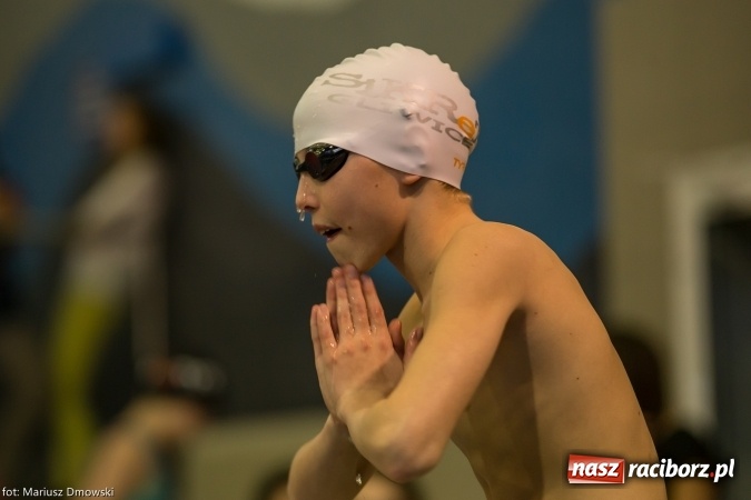 Zdjęcie w galerii na portalu naszraciborz.pl: Pływanie. Victoria z workiem medali  wiadomości z regionu