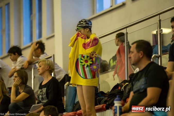 Zdjęcie w galerii na portalu naszraciborz.pl: Pływanie. Victoria z workiem medali  wiadomości z regionu