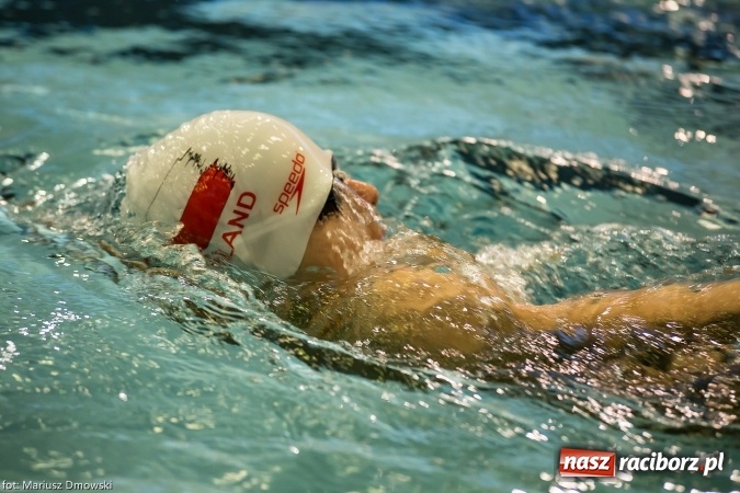 Zdjęcie w galerii na portalu naszraciborz.pl: Pływanie. Victoria z workiem medali  wiadomości z regionu