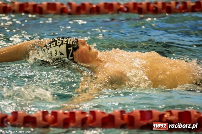 Zdjęcie w galerii na portalu naszraciborz.pl: Pływanie. Victoria z workiem medali  wiadomości z regionu