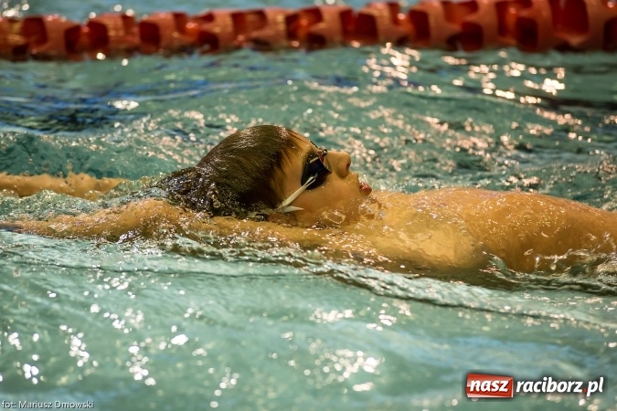 Zdjęcie w galerii na portalu naszraciborz.pl: Pływanie. Victoria z workiem medali  wiadomości z regionu