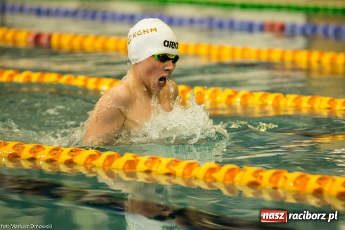 Zdjęcie w galerii na portalu naszraciborz.pl: Pływanie. Victoria z workiem medali  wiadomości z regionu