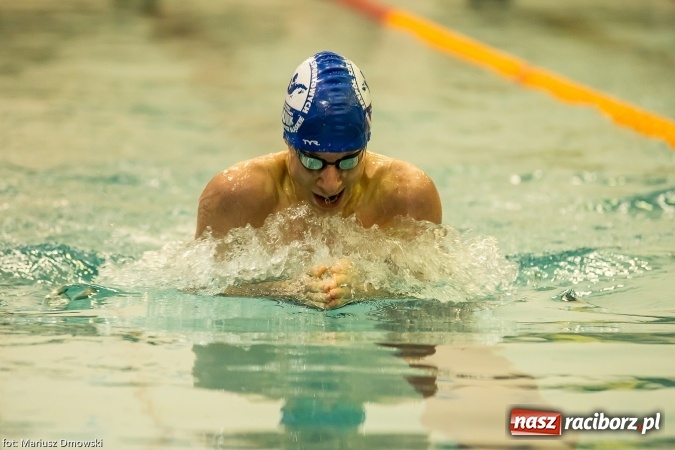 Zdjęcie w galerii na portalu naszraciborz.pl: Pływanie. Victoria z workiem medali  wiadomości z regionu