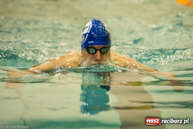 Zdjęcie w galerii na portalu naszraciborz.pl: Pływanie. Victoria z workiem medali  wiadomości z regionu