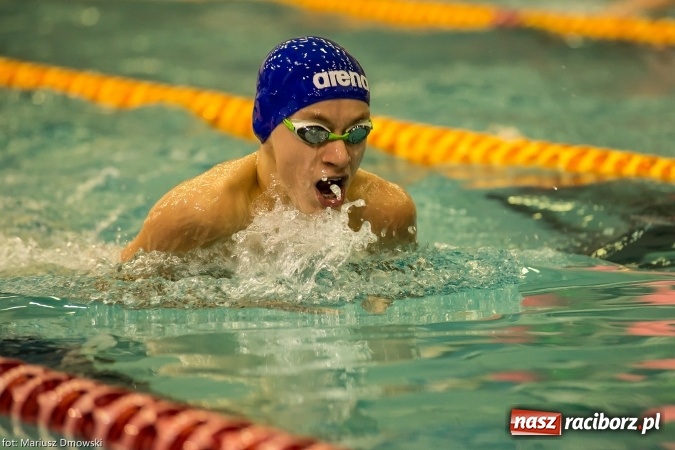 Zdjęcie w galerii na portalu naszraciborz.pl: Pływanie. Victoria z workiem medali  wiadomości z regionu