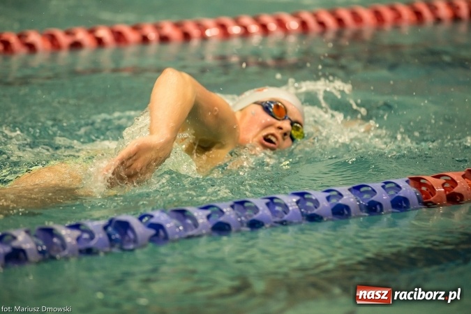Zdjęcie w galerii na portalu naszraciborz.pl: Pływanie. Victoria z workiem medali  wiadomości z regionu