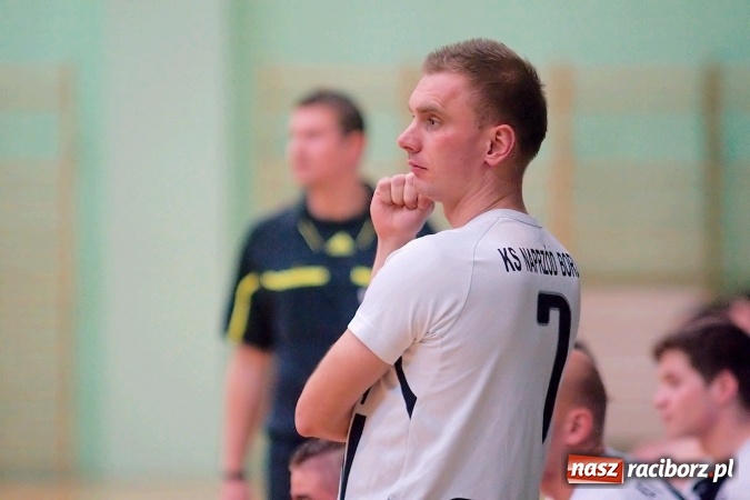 Zdjęcie w galerii na portalu naszraciborz.pl: HLPN: Emocjonujące starcie w pierwszej lidze na remis. Trzymej Ściana g&oacute;rą nad Raszczycami wiadomości z regionu