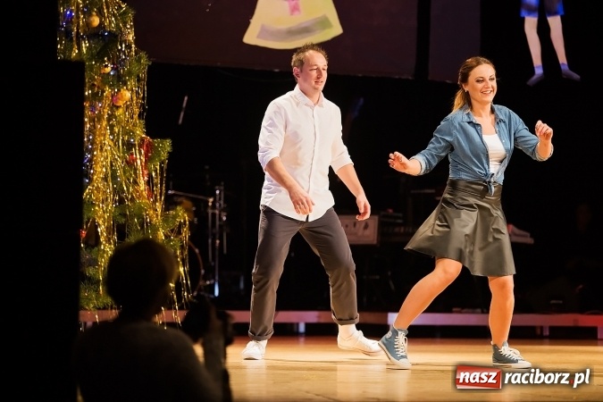 Zdjęcie w galerii na portalu naszraciborz.pl: Gwiazdka Serc 2015 - najciekawsze zdjęcia i wideo wiadomości z regionu