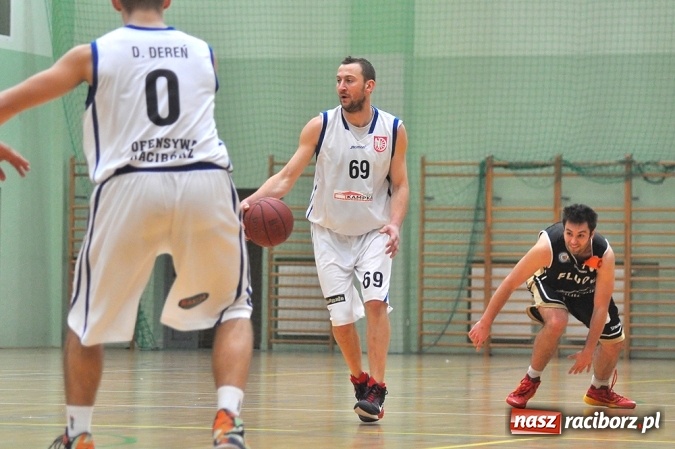 Zdjęcie w galerii na portalu naszraciborz.pl: Wysokie zwycięstwo koszykarzy Ofensywy wiadomości z regionu