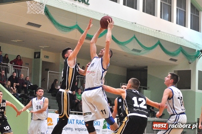 Zdjęcie w galerii na portalu naszraciborz.pl: Wysokie zwycięstwo koszykarzy Ofensywy wiadomości z regionu