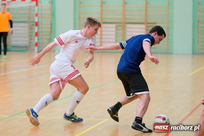 Zdjęcie w galerii na portalu naszraciborz.pl: Galaktyczni rozbili Dzikich Chłopców. Remis w meczu PRD Dream Team z Covebo wiadomości z regionu