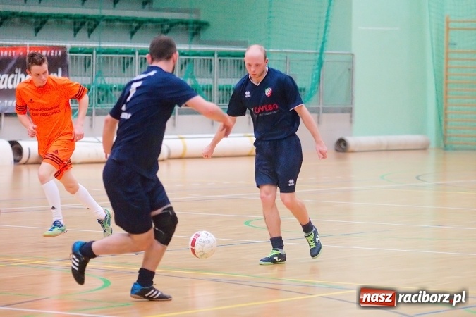 Zdjęcie w galerii na portalu naszraciborz.pl: Galaktyczni rozbili Dzikich Chłopców. Remis w meczu PRD Dream Team z Covebo wiadomości z regionu