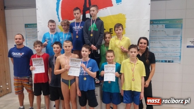 Zdjęcie w galerii na portalu naszraciborz.pl: Pływanie. Dobry start 11-latków z Raciborza wiadomości z regionu