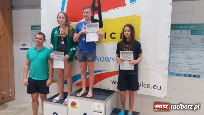 Zdjęcie w galerii na portalu naszraciborz.pl: Pływanie. Dobry start 11-latków z Raciborza wiadomości z regionu