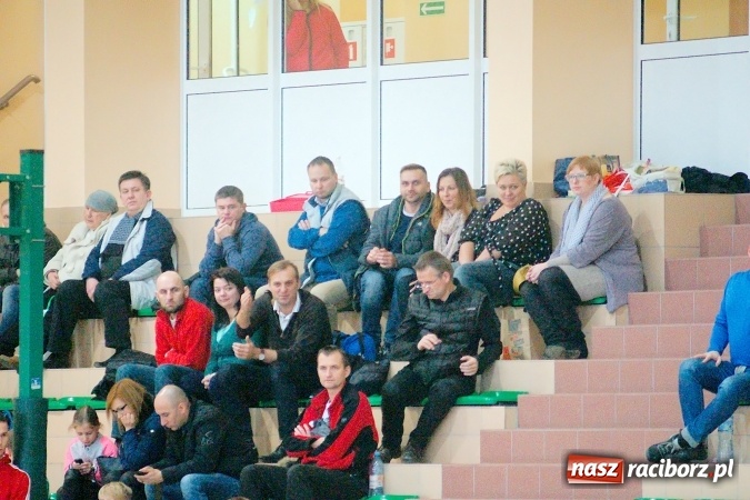 Zdjęcie w galerii na portalu naszraciborz.pl: Turniej w Rudniku za nami. Puchar pojechał do Opola. Raciborska Unia na podium wiadomości z regionu