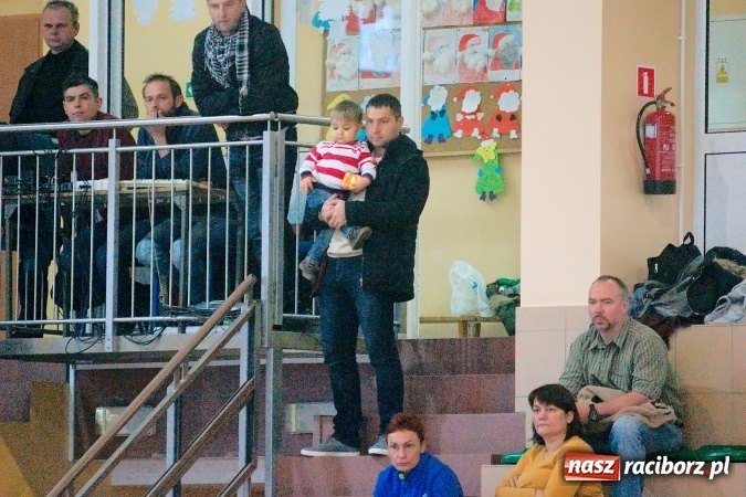 Zdjęcie w galerii na portalu naszraciborz.pl: Turniej w Rudniku za nami. Puchar pojechał do Opola. Raciborska Unia na podium wiadomości z regionu