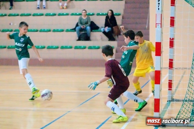 Zdjęcie w galerii na portalu naszraciborz.pl: Turniej w Rudniku za nami. Puchar pojechał do Opola. Raciborska Unia na podium wiadomości z regionu