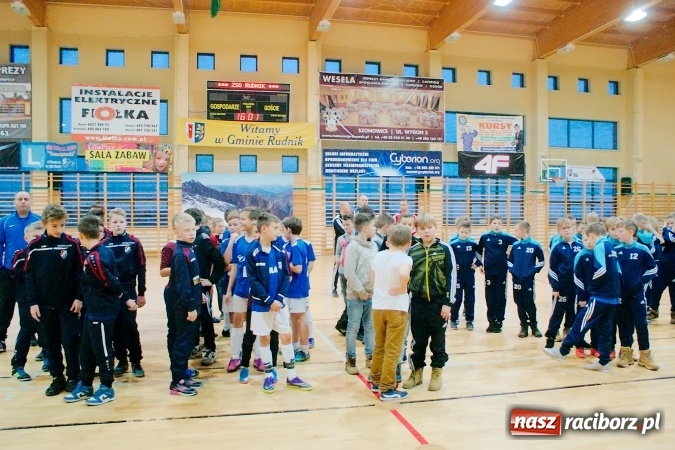 Zdjęcie w galerii na portalu naszraciborz.pl: Turniej w Rudniku za nami. Puchar pojechał do Opola. Raciborska Unia na podium wiadomości z regionu