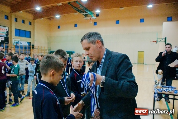 Zdjęcie w galerii na portalu naszraciborz.pl: Turniej w Rudniku za nami. Puchar pojechał do Opola. Raciborska Unia na podium wiadomości z regionu