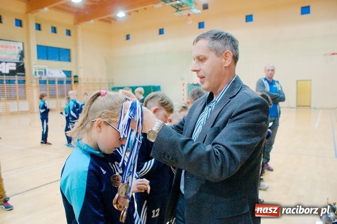 Zdjęcie w galerii na portalu naszraciborz.pl: Turniej w Rudniku za nami. Puchar pojechał do Opola. Raciborska Unia na podium wiadomości z regionu