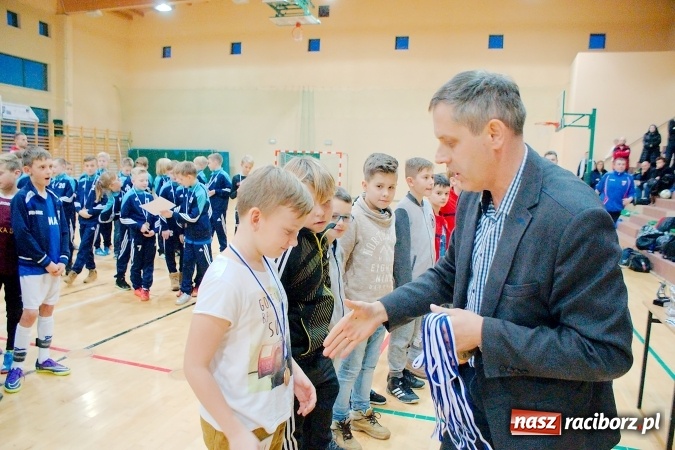Zdjęcie w galerii na portalu naszraciborz.pl: Turniej w Rudniku za nami. Puchar pojechał do Opola. Raciborska Unia na podium wiadomości z regionu
