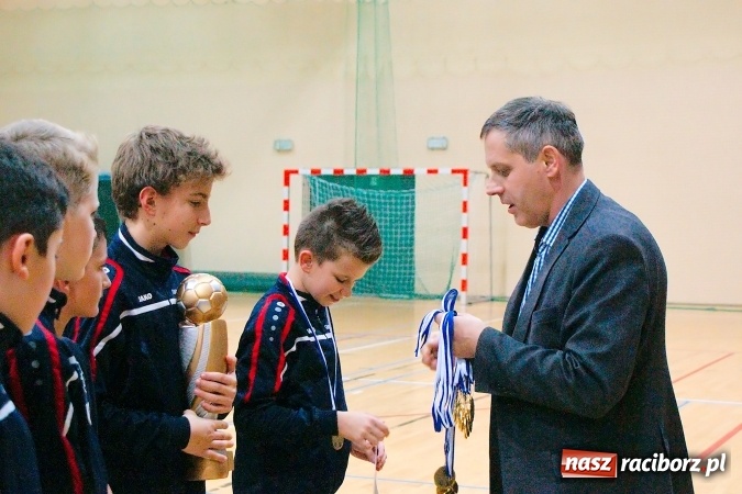 Zdjęcie w galerii na portalu naszraciborz.pl: Turniej w Rudniku za nami. Puchar pojechał do Opola. Raciborska Unia na podium wiadomości z regionu