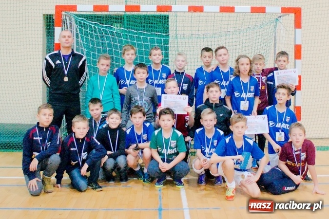 Zdjęcie w galerii na portalu naszraciborz.pl: Turniej w Rudniku za nami. Puchar pojechał do Opola. Raciborska Unia na podium wiadomości z regionu
