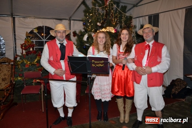 Zdjęcie w galerii na portalu naszraciborz.pl: Krzyżanowice: wesoło i rodzinnie na Weihnachtsfest wiadomości z regionu