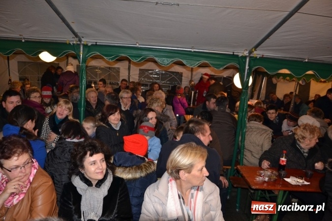 Zdjęcie w galerii na portalu naszraciborz.pl: Krzyżanowice: wesoło i rodzinnie na Weihnachtsfest wiadomości z regionu