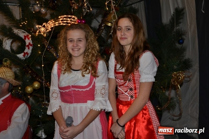 Zdjęcie w galerii na portalu naszraciborz.pl: Krzyżanowice: wesoło i rodzinnie na Weihnachtsfest wiadomości z regionu