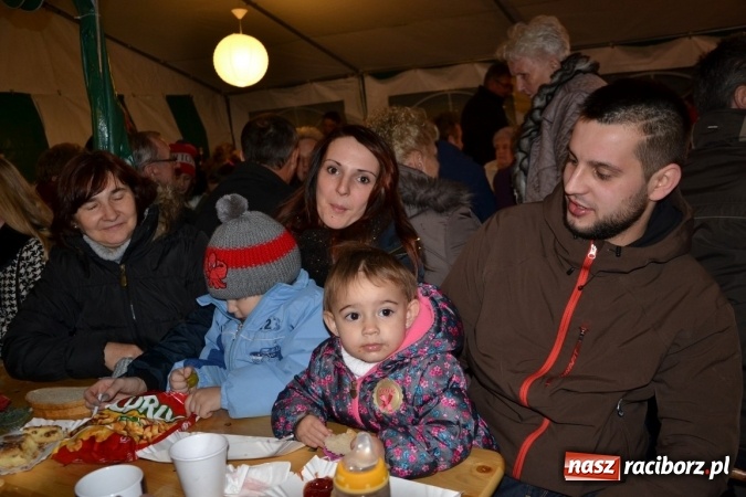 Zdjęcie w galerii na portalu naszraciborz.pl: Krzyżanowice: wesoło i rodzinnie na Weihnachtsfest wiadomości z regionu